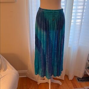 SHOP THERAPY  Chic Teal and Blue Maxi Skirt